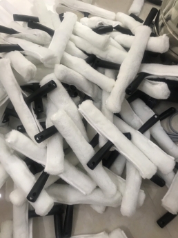 Gạt kính chữ T lông thỏ