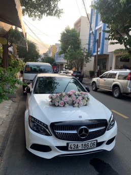 Cho thuê xe lễ 30/4-1/5