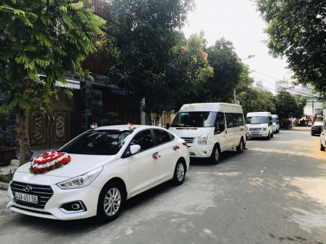 Cho thuê xe lễ 30/4-1/5