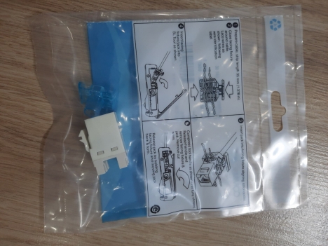 Nhân mạng - Hạt âm tường Commscope Cat5e Cat6 giá rẻ