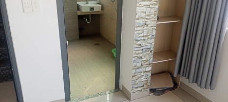 Nguyên tầng 1 điện nước máy lạnh đầy đủ và an ninh Tố
