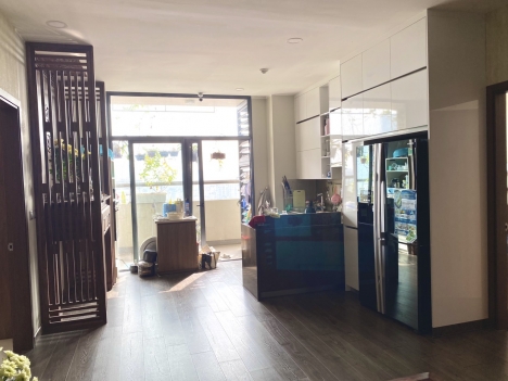 Tràng An Complex, căn hộ 03PN, 98.1m2, tầng trung view nội khu.Giá 4,2 tỷ.