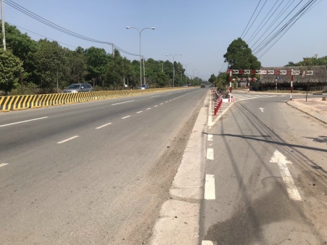 Bán Đất QL 13 ngay trung tâm - lh 0338368718