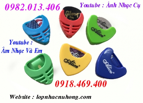 Hộp đựng phím gãy đàn Guitar – 0918.469.400