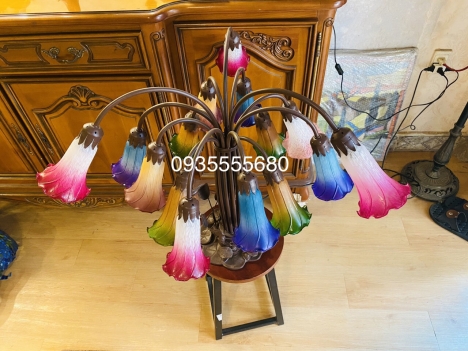 Đèn tiffany hoa loa kèn hàng nhập độc lạ