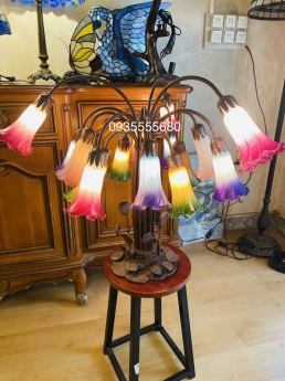 Đèn tiffany hoa loa kèn hàng nhập độc lạ
