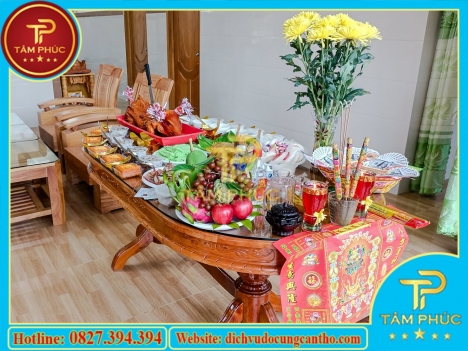 Mâm cúng về nhà mới tại Cần Thơ