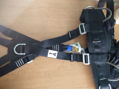 Dây đai an toàn toàn thân Adela