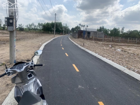 BÁN ĐẤT THỔ CƯ NẰM TRONG DỰ ÁN 4 MẶT TIỀN ĐƯỜNG 31 NHÀ NƯỚC NGAY KDC, CHỢ, UNND