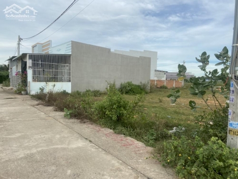 Bán lô đất 2 mặt tiền địa chỉ đỏ Phong Nẫm Phan Thiết đường xe oto với giá cực rẻ