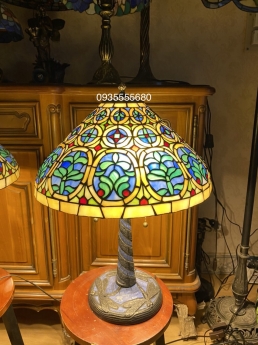 Giao lưu đôi đèn tiffany hoạ tiết cổ hàng Đức