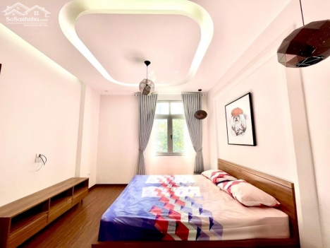 Bán biệt thự liền kề Vinhomes Riverside DT 90m2 giá 15.2 Tỷ LH 0969866063