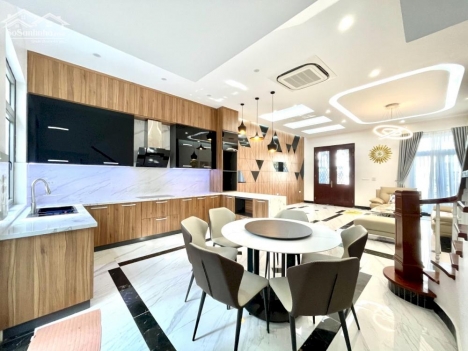 Bán biệt thự liền kề Vinhomes Riverside DT 90m2 giá 15.2 Tỷ LH 0969866063