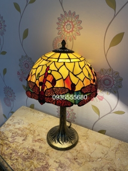 Giao lưu đèn bàn tiffany chuồn chuồn đỏ hàng pháp