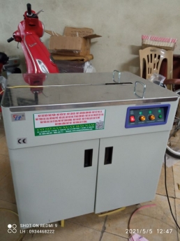 máy đóng dây đai thùng cartor giá rẻ . LH 0961468222