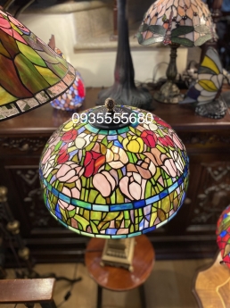 Đèn bàn tiffany hoạ tiết hoa tuylip hàng Âu cổ