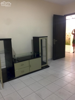 Cần cho thuê căn hộ Chung cư Hồng Lĩnh Plaza, Bình Chánh. DT: 76m2,2PN,2WC