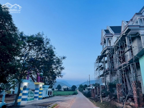 1 lô duy nhất đất nền sổ riêng sẵn thổ cư gần hồ Đạ Ròn