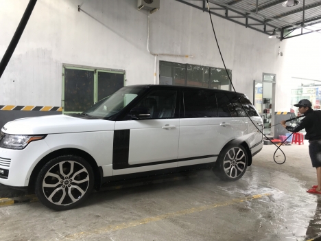 Rửa xe không chạm tại Quy Nhơn