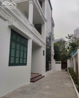 Bán Biệt Thự KĐT Văn Khê,355m2,4tầng,đường rộng 20m,View Hồ,Nội thất xịn, thang máy,20 tỷ