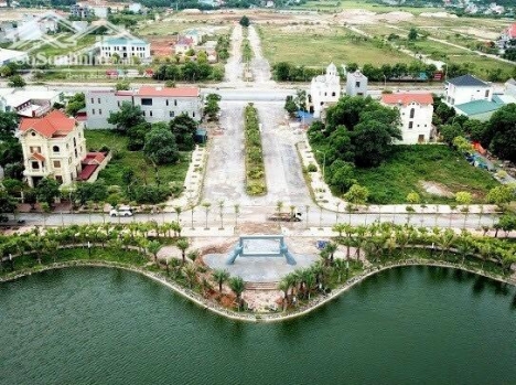 Bán Đất nền trung tâm TP palm CHÍ LINH ,QL37 giá hấp dẫn chỉ hơn 1 tỷ/lô. Gọi 0326 222 555 để chốt.