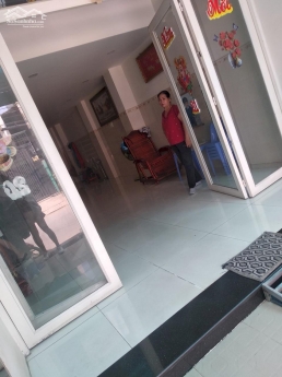 Mặt băng mới cóng Nguyễn Xí làm cửa hàng, shop, đại lý