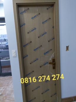 Cửa Nhựa ABS KOS Gía Rẻ Tận Xưởng