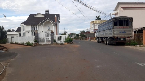 Bán đất 500m2 tại trung tâm TT. Thạnh Mỹ- Đơn Dương các Quốc Lộ 27 200m giá 1ty969 triệu