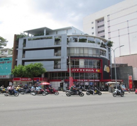 Cho thuê nhà căn góc 2MT Hoàng Hoa Thám, P. 7, Q. BT, DT: 6,5x20m, KC: 1T 2L, giá chỉ: 60tr/tháng