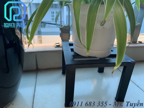 Ghế đôn sắt, ghế đôn vuông giá rẻ, kích thước đôn 20x20cm chắc chắn