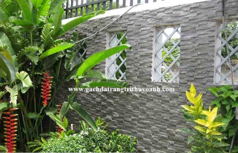 Đá tự nhiên trang trí tiểu cảnh sân vườn