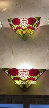 Thanh lý đôi đèn ốp tường tiffany hoa hồng hàng đẹp
