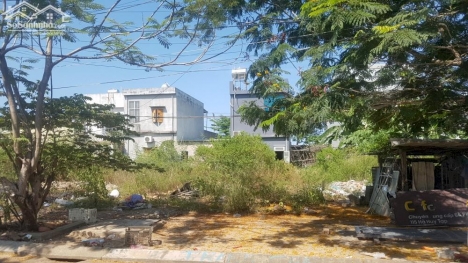 Cần bán đất Mt đường Vũ Lập sát cạnh trường Đại học Duy Tân vị trí đẹp giá tốt nhất