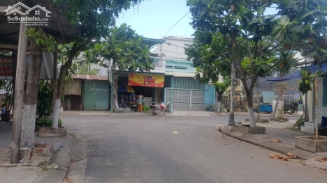 Cần bán đất tặng căn nhà cấp 4 đường Hoà Minh 8 gần biển