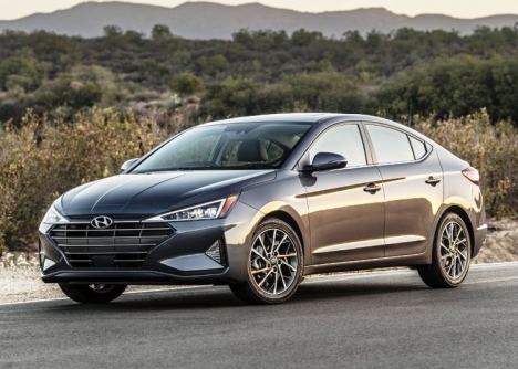 Elantra siêu hot, thủ tục đơn giản