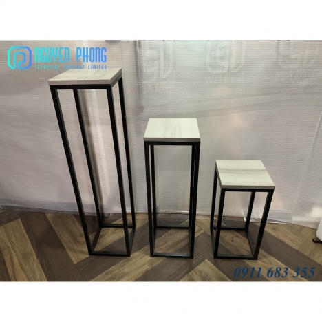 Set kệ trang trí hiện đại, khung sắt bề mặt ốp gỗ chống thấm hiệu quả, 3 khung kệ kích thước phù hợp