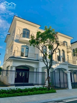 Bán biệt thự song lập khu Phong Lan tại Vinhomes Star City Thanh Hóa