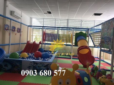 Khu vui chơi liên hoàn trong nhà - ngoài trời cho trẻ nhỏ