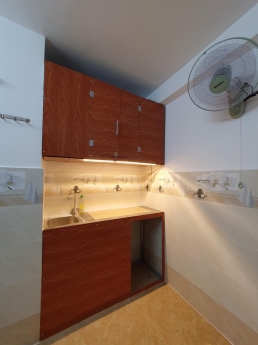CHDV Lê Lợi, P.4, Gv, DT : 5*18, 5 tầng, gồm 16 phòng, TN : 50tr/ th- Lh : 0934446933