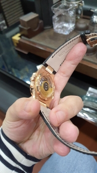Đồng Hồ Patek Philippe Hà Nội Hót Hòn Hột Mẫu VIP 2021