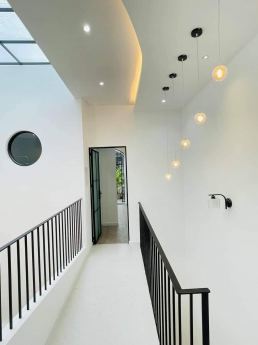Bán nhà HXH Nguyễn Oanh, P.17, GV, DT : 4.5*15, 3 tầng, giá chỉ : 6,5 tỉ - Lh : 0934446933