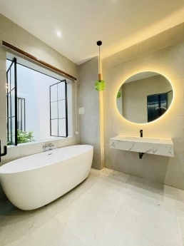 Bán nhà HXH Nguyễn Oanh, P.17, GV, DT : 4.5*15, 3 tầng, giá chỉ : 6,5 tỉ - Lh : 0934446933