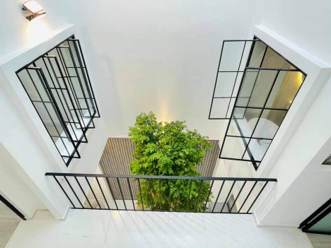 Bán nhà HXH Nguyễn Oanh, P.17, GV, DT : 4.5*15, 3 tầng, giá chỉ : 6,5 tỉ - Lh : 0934446933