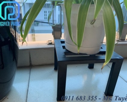 Kệ đôn sắt nhỏ gọn tiện lợi, nhiều công dụng, chắc chắn, ghế lót chậu, kê chậu kiểng, chậu hoa