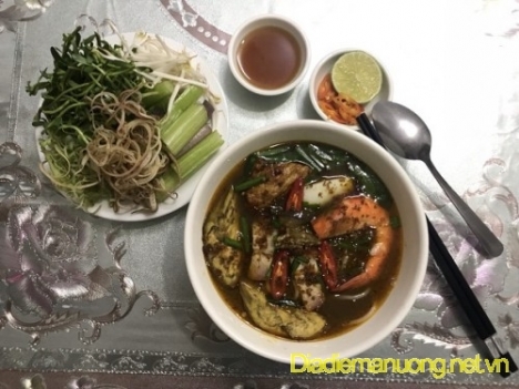 Quán Nu Cơm Tấm Bún Mắm Ngon Phú Nhuận