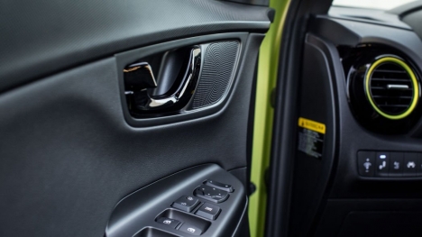 HYUNDAI KONA 2.0 TIÊU CHUẨN SX 2021