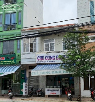 Bán nhanh nhà mặt đường Nguyễn Thị Minh Khai