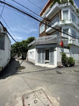 Bán biệt thự siêu đẹp Gò Vấp, Nguyễn Oanh, 4.5x15m hẻm 6m, 1 trệt 2 lầu, PN lớn
