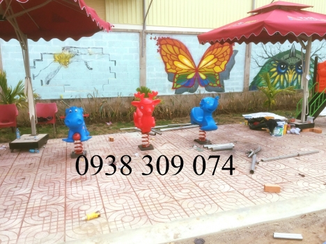 Thú nhún lò xo trong nhà, ngoài trời nhập khẩu cho bé mầm non