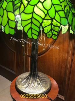 Đèn bàn tiffany họa tiết lá cây xanh thiên nhiên cao cấp